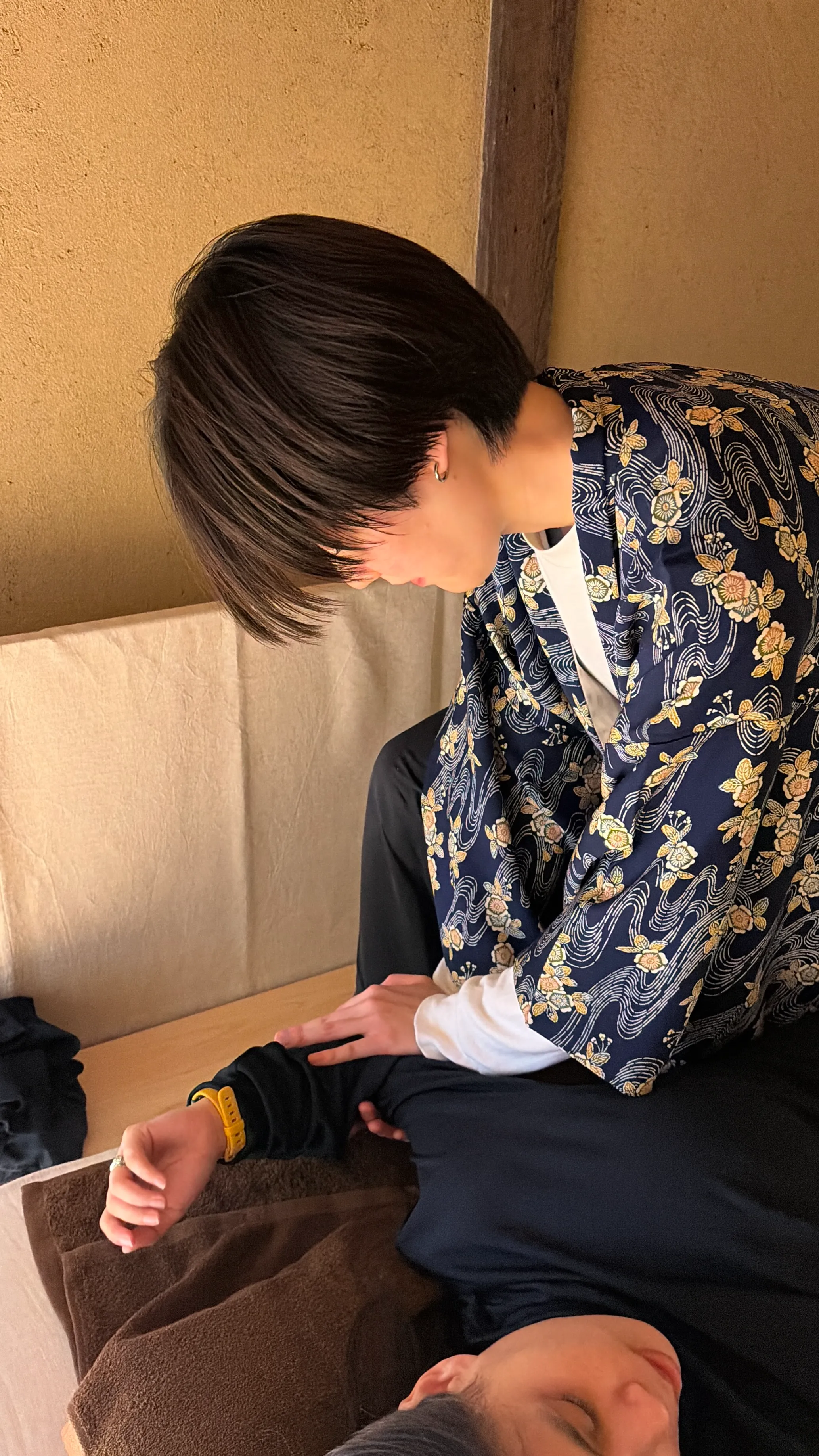 Incense burner with smoke