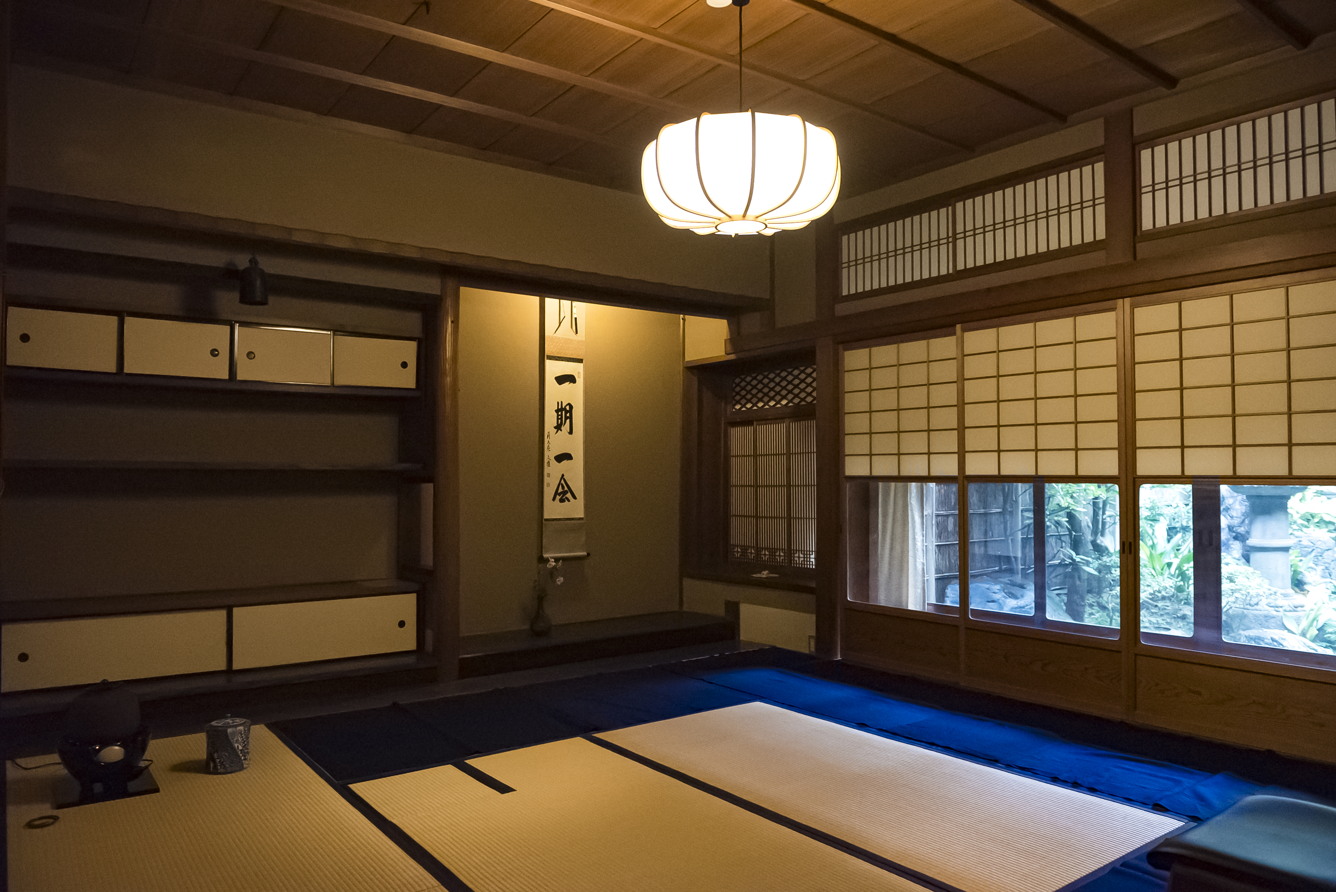 Meiseiken interior
